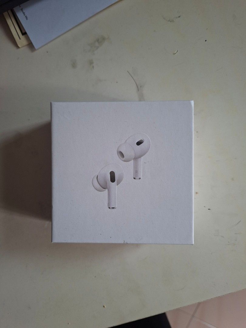 Earbuds65561387814915110