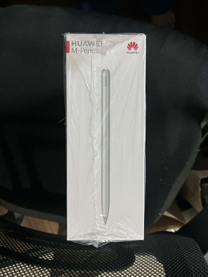 Huawei MatePad 11.5 Tablet with M-Pencil (Category: Android) located in Imus. Submitted by xerobots (Listing ID 1422094682, Image 2). Description: - Huawei MatePad 11.5 tablet included - M-Pencil stylus included - All items are brand new - Original packaging included - Sleek design for work and entertainment.