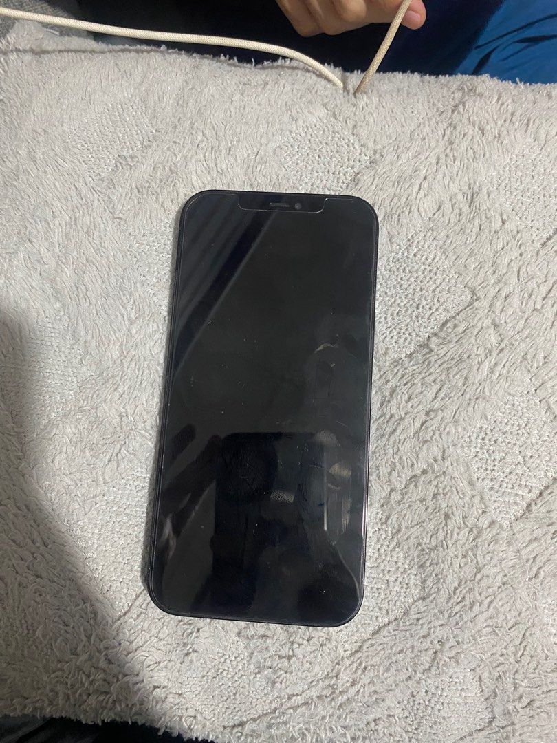 Iphone 12 promax 128 gb (Category: iPhone 12 Series) located in Manila. Submitted by summertime.140 (Listing ID 1422123278, Image 1). Description: 12,500 sampaloc manila (meet up only around manila) inclusion - phone and cases only face id working true tone working no hard touch makinis pa din issues!!! READ!!! repair history (camera, Icd and battery) (super goods pa ng battery) (all repair was matagal na kaya goods na goods pa) need lcd replacem