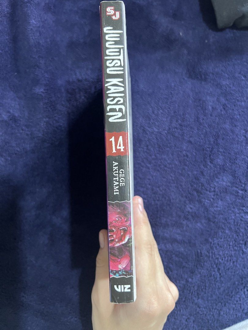 Jujutsu Kaisen Volume 14 (Category: Comics & Manga) located in Paranaque City. Submitted by averyphile (Listing ID 1422108782, Image 2). Description: ‼️ Payment First Policy Official Manga bought from Fully Booked a few years ago. -Yellowing pages .