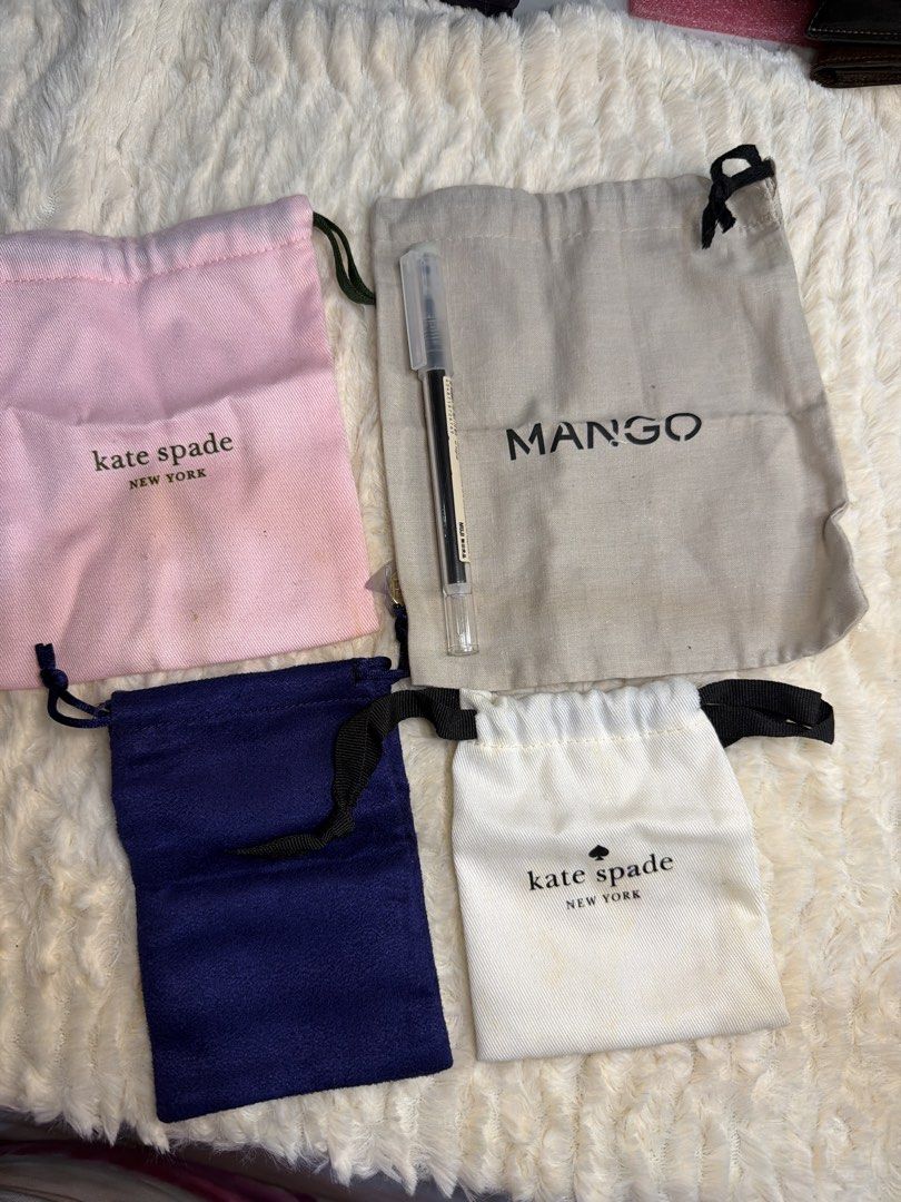 Kate Spade , tory and Mango Dust Bag (Category: Purses & Pouches) located in Antipolo. Submitted by ambercs (Listing ID 1422104414, Image 1). Description: authentic kate spade pink- 14x13cm mango- 16x16cm tory- 11x9cm kate spade white- 10x10cm good condition need wash lang.