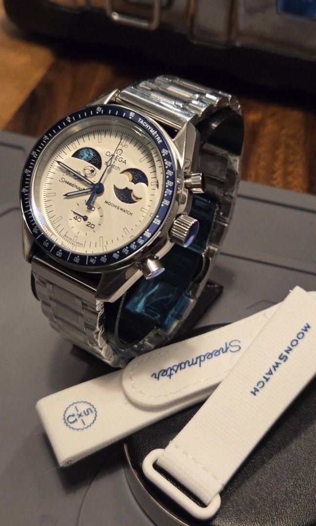 MoonSwatch metal MOD snoopy "cold moon" (Category: Luxury Watches) located in Quezon City. Submitted by xtiany93 (Listing ID 1422177170, Image 2). Description: - Omega x Swatch Speedmaster Moonswatch MOD using rep internal movement para affordable - white dial, mission to earthphase moonshine cold moon gold snoopy - comes in all metal case with white rubber moonswatch bracelet and steel bracelet pag hindi tumawad, (pag tumawad, pick 1 bracelet on