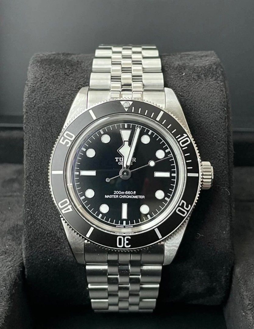 New Tudor Black Bay 41 (Category: Luxury Watches) located in Mandaluyong City. Submitted by 88nac (Listing ID 1422175815, Image 1). Description: Brand new 🚨🚨 270k Below SRP price No need to wait Tudor Black Bay Monochrome 41mm 2025 Full set 10/10 PM for inquiries.
