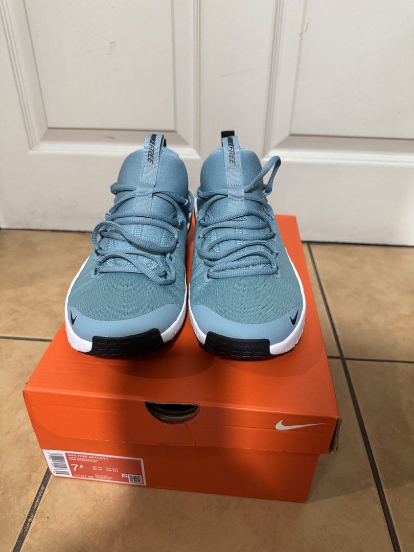 Nike Free Metcon 6 - Denim Turquoise (Category: Sneakers) located in Quezon City. Submitted by happibruce (Listing ID 1422163933, Image 3). Description: Brand New.