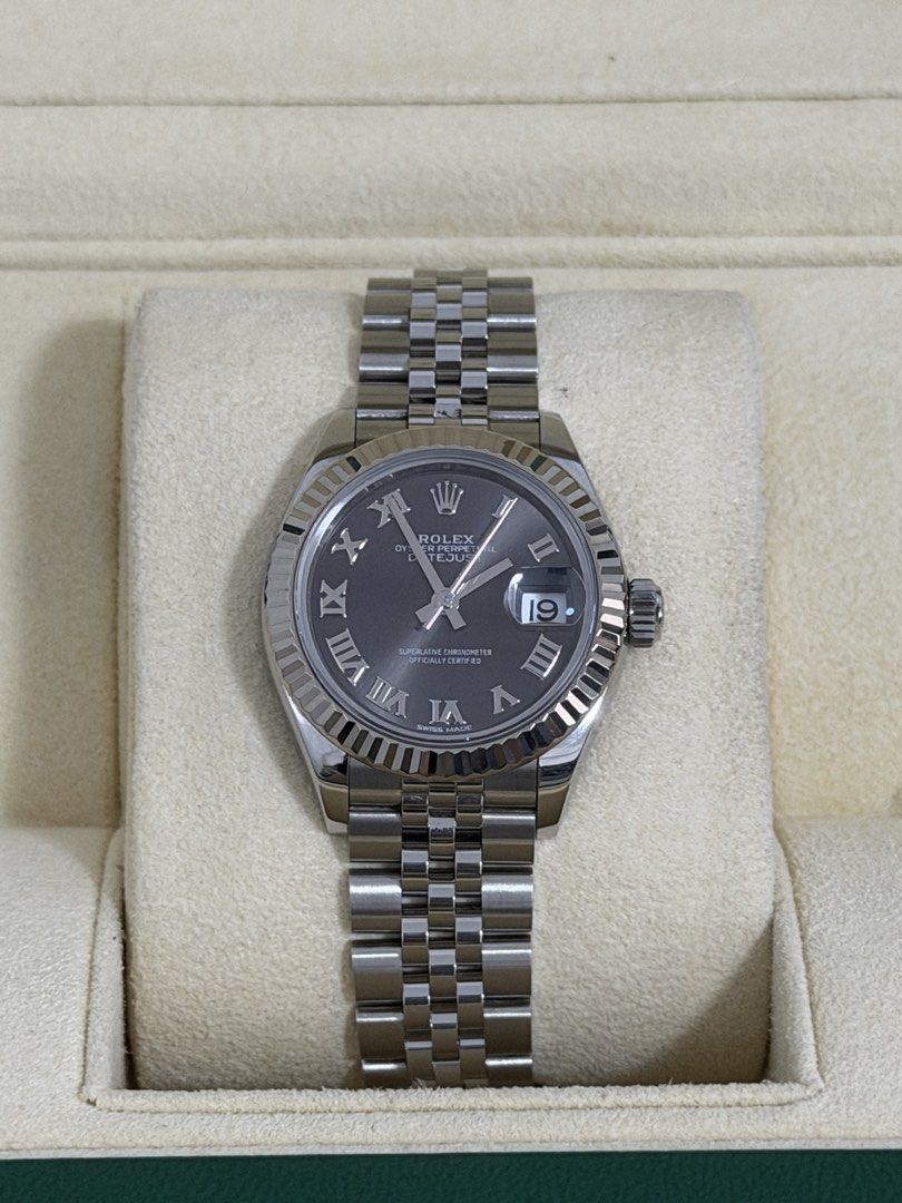 Rolex Datejust Roman Gray Dial 28mm (Category: Luxury Watches) located in Manila. Submitted by rhyswatchphil (Listing ID 1422193381, Image 1). Description: Rolex Datejust Roman Dial Gray 28mm 279174 Year 2024 Full set Condition 9.8/10 San Juan City/New Manila QC On hand Other watches available 570,000 .