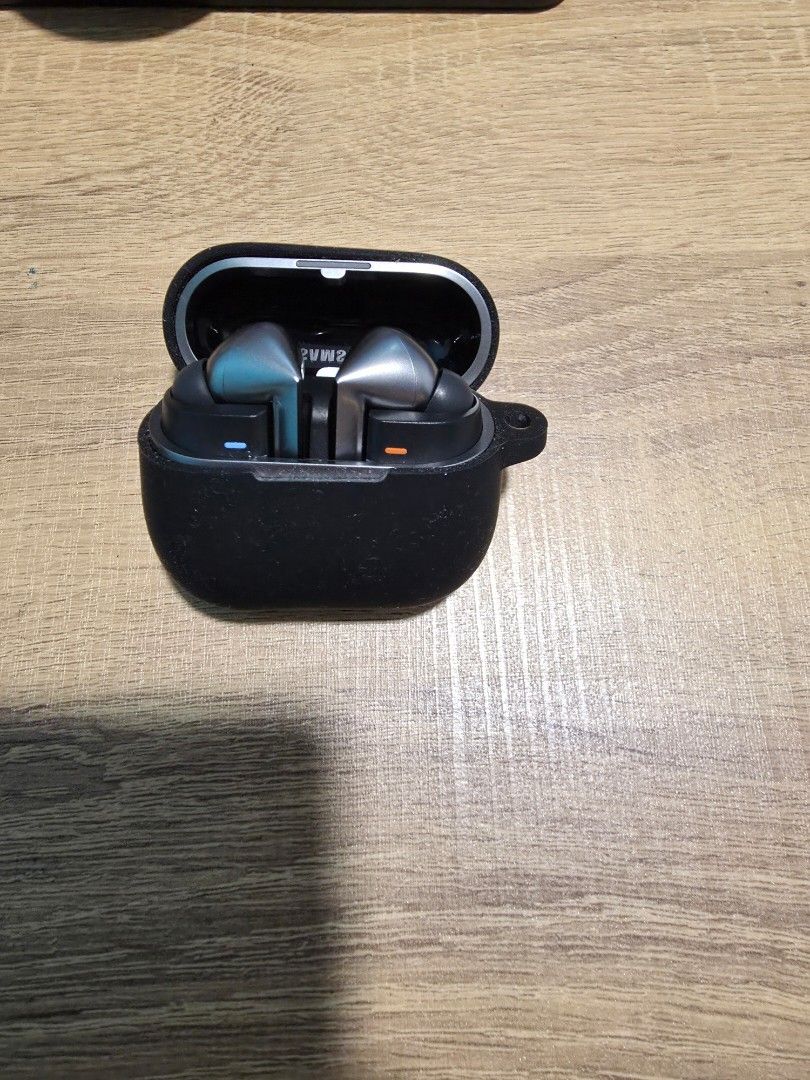 Samsung buds 3 Pro65561387741569110