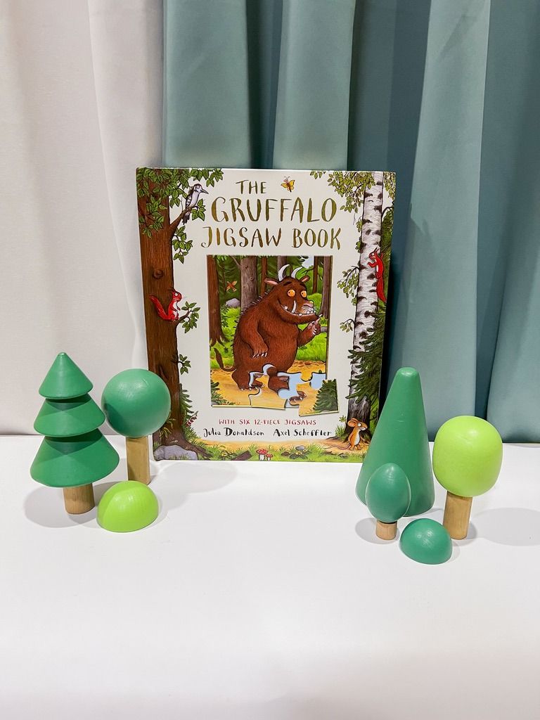 The Gruffalo Jigsaw Book (Category: Children's Books) located in Tuguegarao City. Submitted by sprnkls.shopoftoys (Listing ID 1422150874, Image 1). Description: - Gruffalo Jigsaw Book - Includes six 12-piece jigsaw puzzles EUC• like new• only 1 missing jigsaw on 1st page.