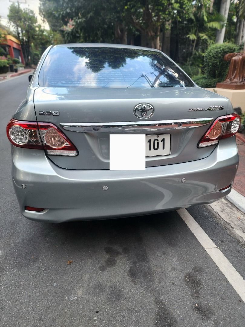 Toyota Corolla Altis 2.0V Auto (Category: Used Cars) located in Quezon City. Submitted by foxsquaredeals (Listing ID 1422163744, Image 3). Description: FOR SALE: TOYOTA COROLLA ALTIS 2.0V (2011) • Toyota Corolla Altis 2.0V • 2011 model • Automatic transmission • Gas engine • Mileage: ~81,000 km • Color: Silver Metallic • Registered & renewed until Jan 31, 2027 • RFS: Upgrading • Price: ₱350,000 • Location: Quezon City For serious buyers & inquiri
