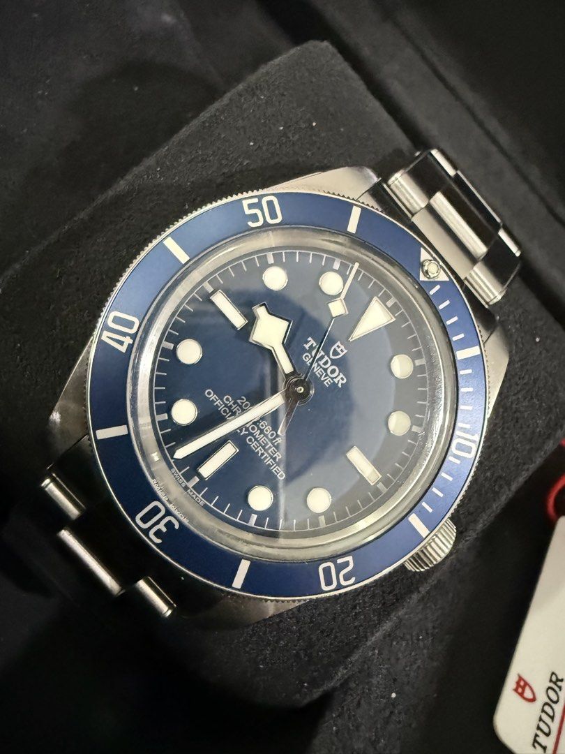 Tudor Black Bay 58 Smurf Blue (Category: Luxury Watches) located in Las Pinas. Submitted by cnp2021 (Listing ID 1422178528, Image 2). Description: USED TUDOR BLACK BAY 58 SMURF M79030 - Year 2022 Complete inclusion with tags Mint condition - 9.8/10 Bank transfer/Layaway 🏷️ : Php 148888 📍: Las Pinas DM us for inquiries @kicksntech.