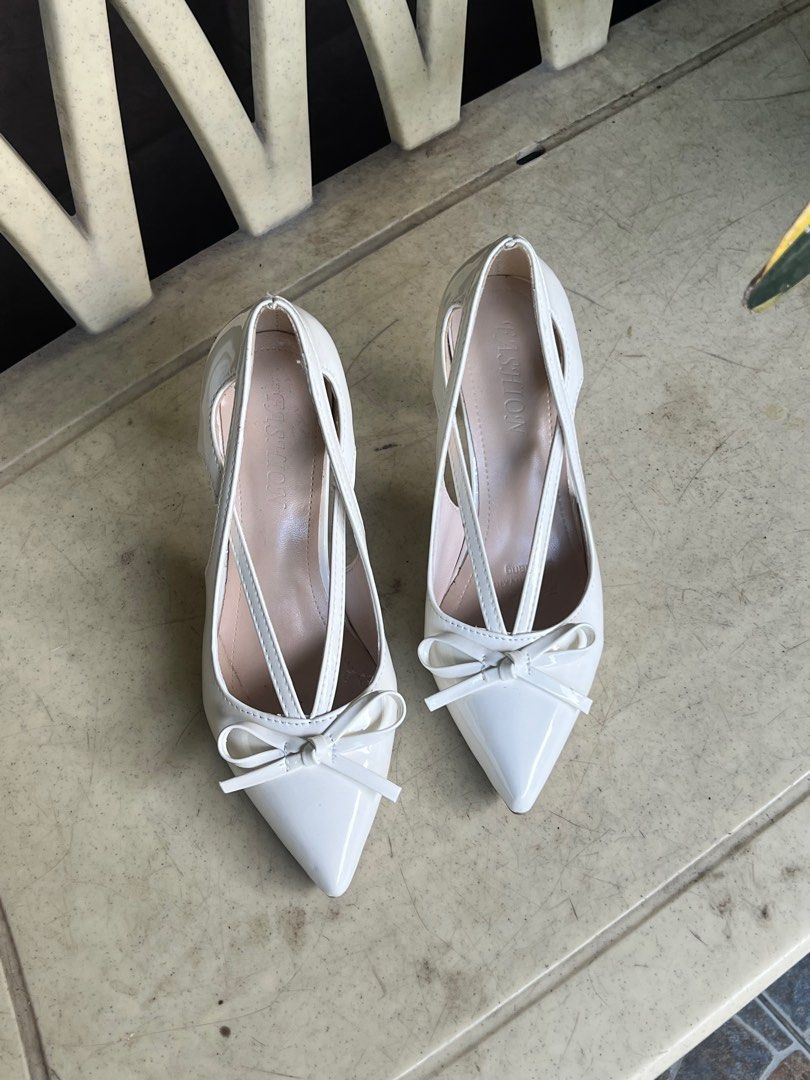white coquette heels with ribbon (Category: Heels) located in Valenzuela. Submitted by ally.declutter (Listing ID 1422151913, Image 1). Description: used once for oath taking size 38.