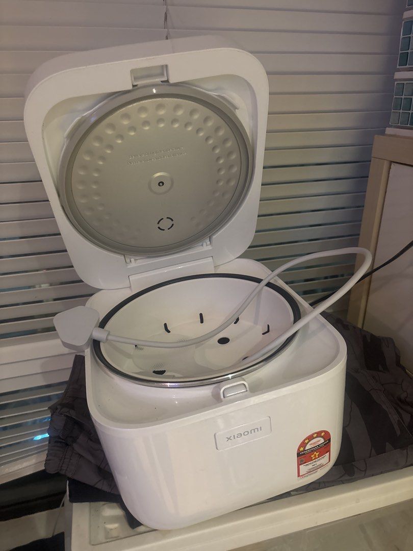 Xiaomi Rice Cooker, 家庭電器, 廚房電器, 鍋具 - Carousell