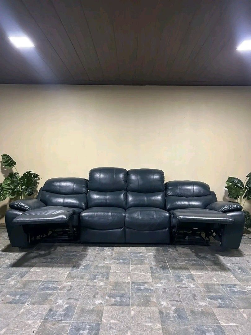 4-Seater Reclining Sofa (Category: Sofas) located in Valenzuela. Submitted by princeraya55649 (Listing ID 1422234297, Image 3). Description: Imported Genuine Leather Big n Bulky Automatic Ltype Reclining Sofa from Korea P38k Only Super Sale🌼🌼🌼 116x66x38in Genuine Leather Big n Bulky Automatic Reclining 220v 4 Seater Walang Sag Walang Lubog Makapal ang Foam Heavy duty No issue Good Condition Minor Scratch From Korea.