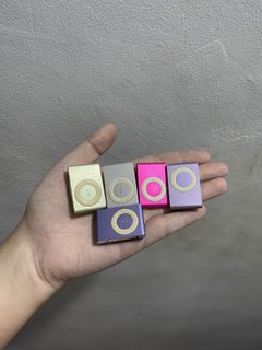 (Category: ) located in . Submitted by apple_siri (Listing ID 1422386269, Image 1). Description: .