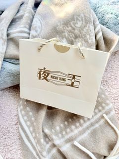 （分類：）位於 。 由 ritual.moonstone 提交（商品編號 1422236511，圖片 1）。簡介： 。