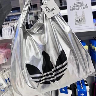 （分類：）位於 。 由 pekoandihk 提交（商品編號 1422362125，圖片 1）。簡介： 。