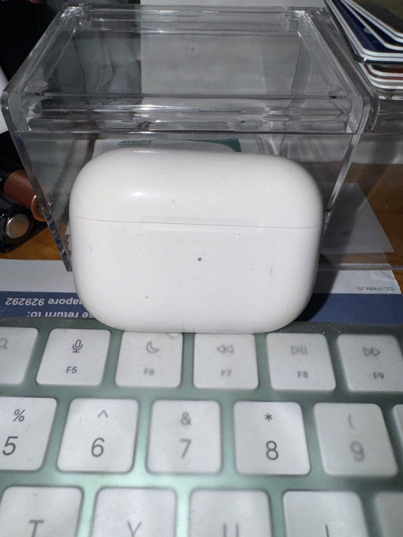 Apple AirPods Pro (2nd Generation)