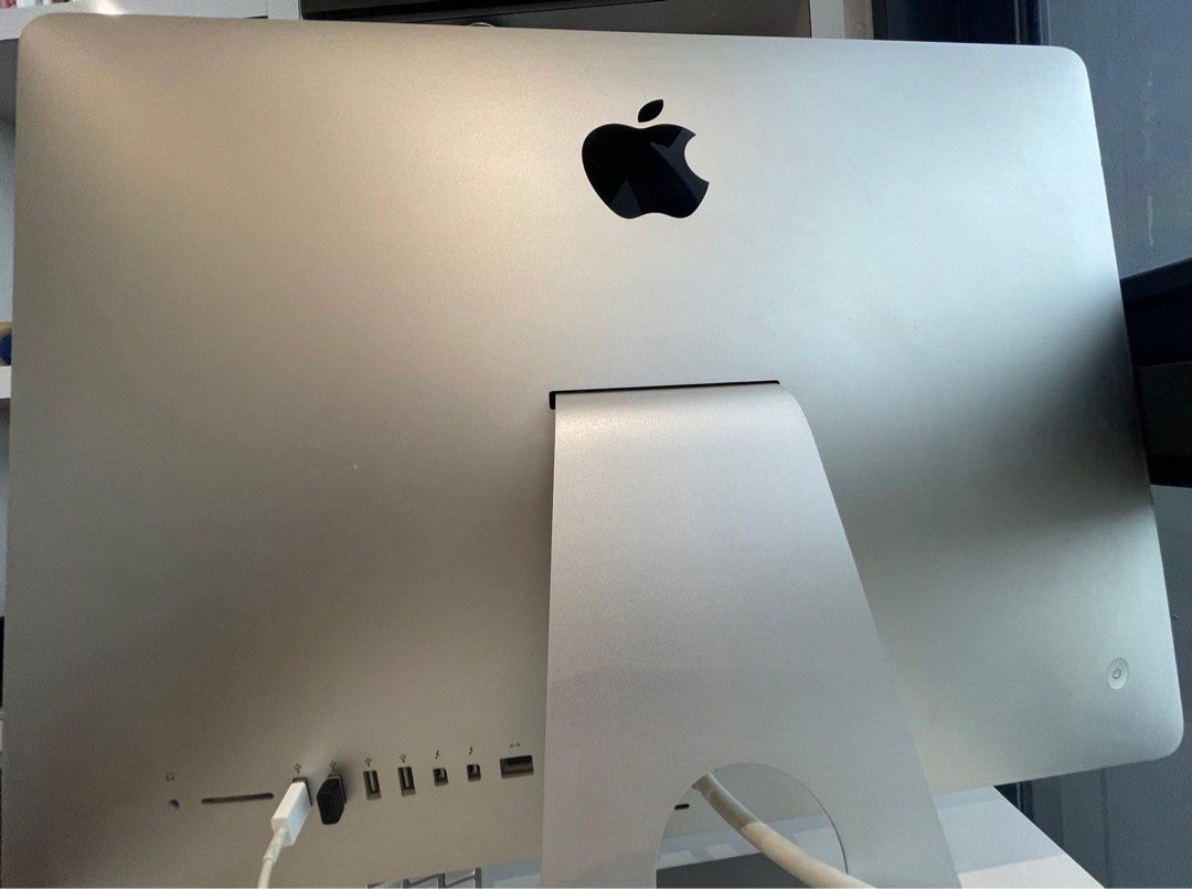 Apple iMac 21-inch65604966473731111