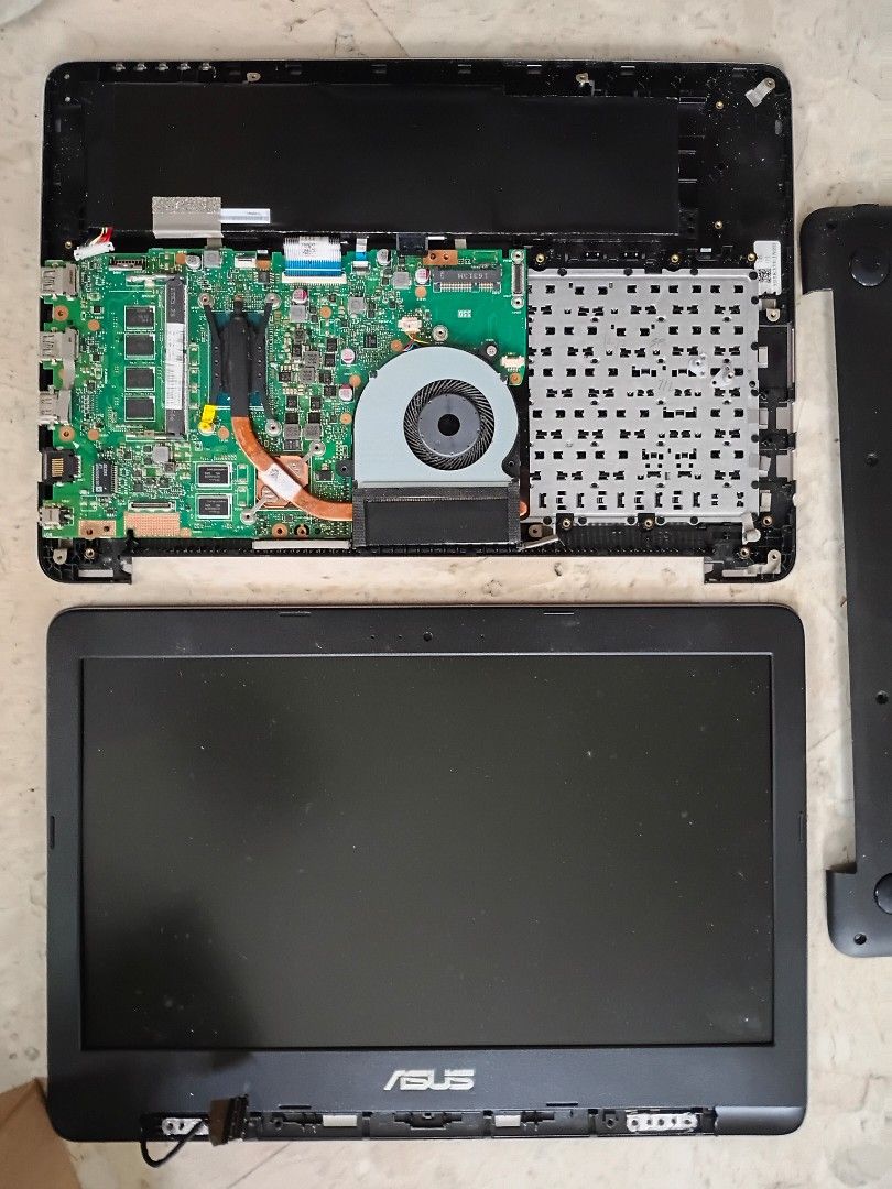 Asus laptop for parts only65604976289795111