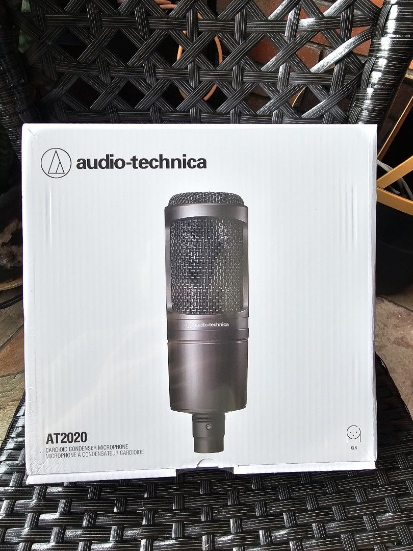 Audio-Technica AT2020 Condenser Microphone65561408462467110