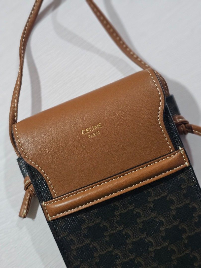 Authentic Celine Mobile Phone Pouch (Category: Luxury Bags & Wallets) located in Binan City. Submitted by mommysellsph (Listing ID 1422238682, Image 2). Description: Only used once. Bought for Ph21K Made in Italy.