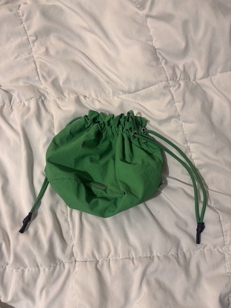 Blanc Nué Bucket Drawstring Bag and Adjustable Knot Cord (Category: Cross-body Bags) located in Paranaque City. Submitted by yawkonapo (Listing ID 1422247170, Image 2). Description: drawstring w strap na!!.