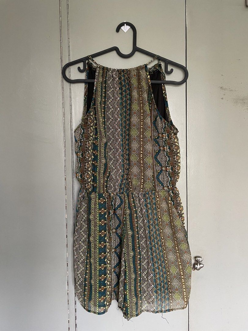 Boho Halter Ramper (Category: Rompers) located in Pasig City. Submitted by ysaint (Listing ID 1422268027, Image 1). Description: Boho Romper Php 100 only!.