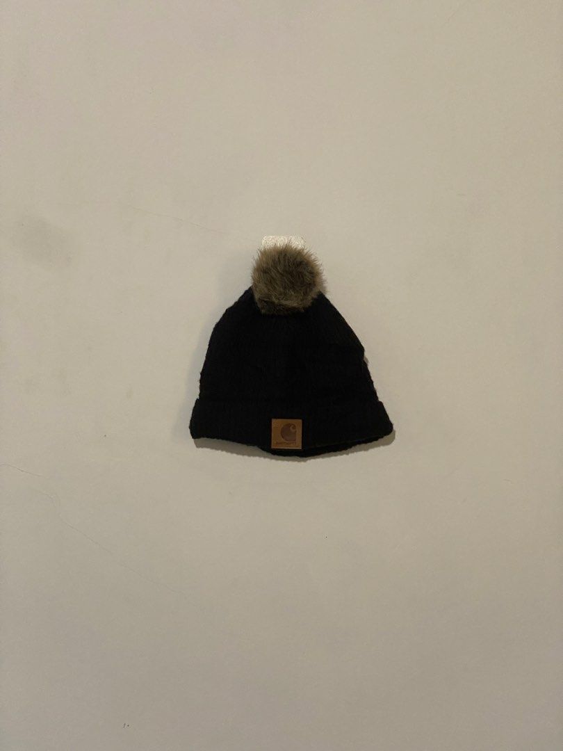 Carhartt Knitted Bonet/Beanies (Category: Beanies) located in Rosales. Submitted by 2goodforsecond (Listing ID 1422247249, Image 1). Description: Carhartt Bonet/Beanie CUT WASH TAG ONLY.