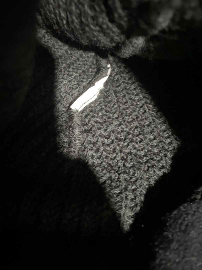 Carhartt Knitted Bonet/Beanies (Category: Beanies) located in Rosales. Submitted by 2goodforsecond (Listing ID 1422247249, Image 3). Description: Carhartt Bonet/Beanie CUT WASH TAG ONLY.