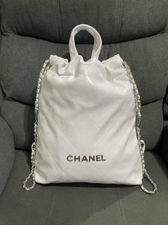 (Category: ) located in . Submitted by luxxechic (Listing ID 1419265723, Image 1). Description: .