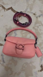 (Category: ) located in . Submitted by pinkyypreloved (Listing ID 1422342437, Image 1). Description: .