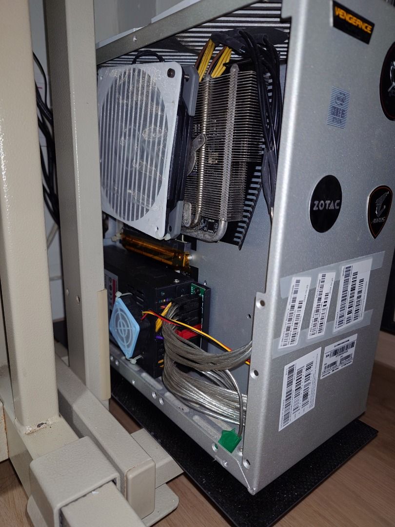 Custom functional SFF desktop65604966560899112