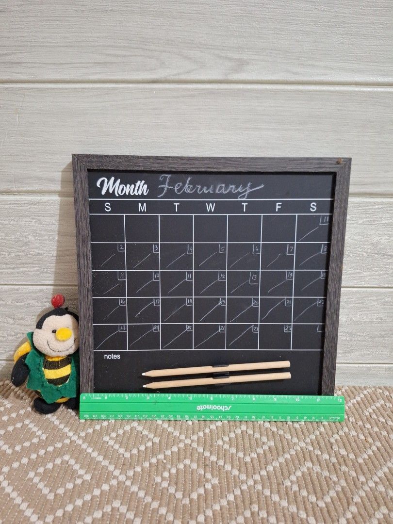 Chalkboard Calendar (Category: Stationery & School Supplies) located in Naga. Submitted by bellebargainbox (Listing ID 1422299968, Image 2). Description: used for 2 weeks only comes with 2 chalk pencils board is magnetic bought at national bookstore.