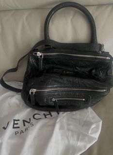 （分類：）位於 。 由 catherinek93453 提交（商品編號 1422242680，圖片 1）。簡介： 。