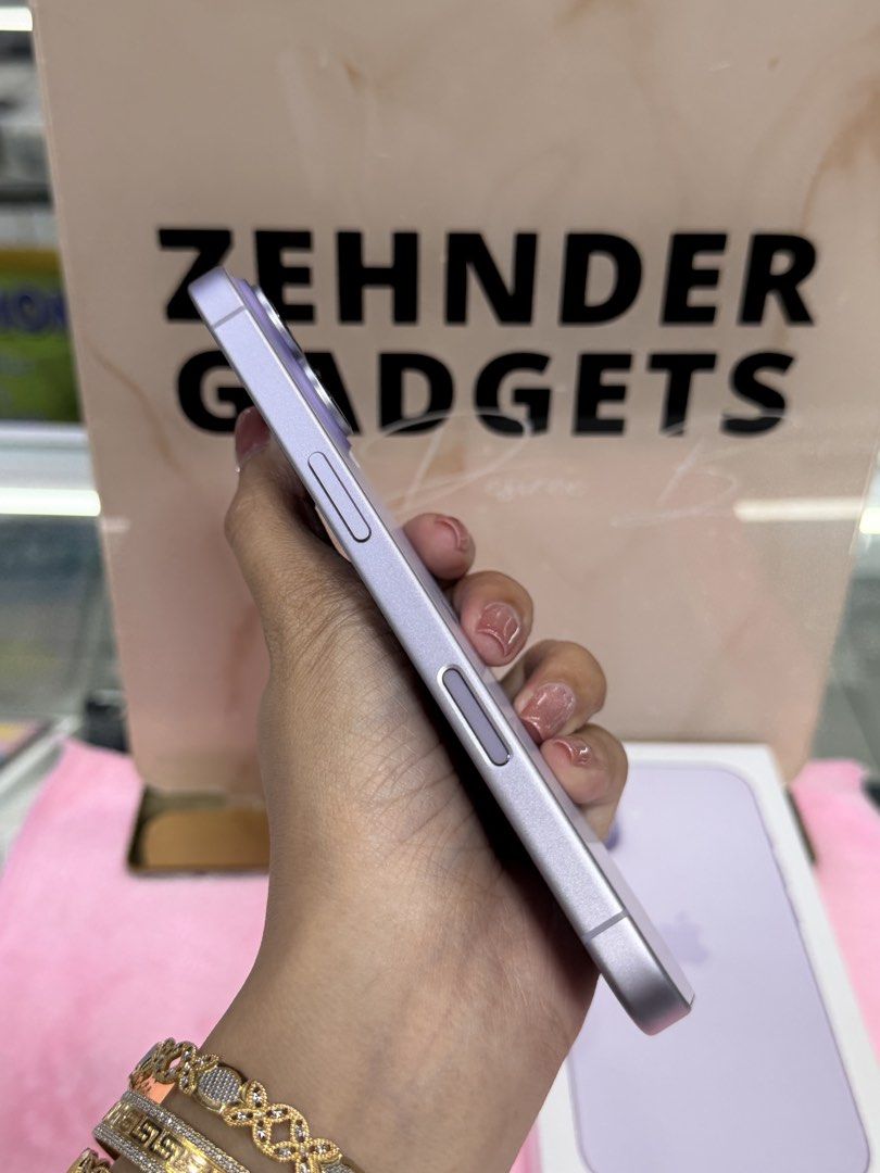 iPhone 17 256GB OPENLINE (1 MONTH OLD) NTC APPROVED (Category: iPhone 17 Series) located in San Juan City. Submitted by desireebayal96 (Listing ID 1422341806, Image 2). Description: iPhone 17 (LAVENDER) * 1 MONTH OLD * UNDER WARRANTY UNTIL JAN. 2027 * NTC APPROVED * OPENLINE * ANY SIM * 256GB * 100% BATTERY HEALTH * 35 CYCLE COUNT * 100% SMOOTH * NO DENTS * NO ISSUE * NO HISTORY OF REPAIR * NOT REFURBISHED * WITH BOX SAME SERIAL * WITH CORD TYPE 