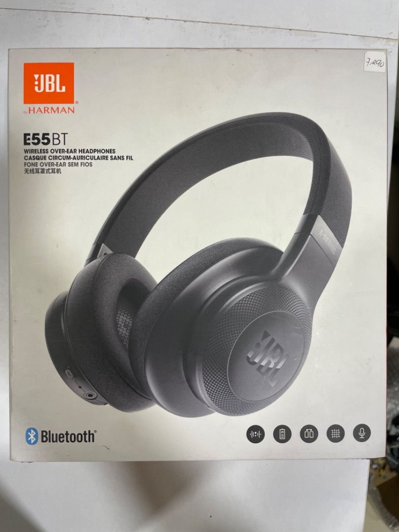 JBL E55BT Wireless Over-Ear Headphones (Category: Headphones & Headsets) located in Caloocan City. Submitted by clonedbricks (Listing ID 1422245621, Image 3). Description: Bluetooth and AUX connectivity For pickup or Lalamove delivery from BGC Issue: no charger; one side is inconsistent.