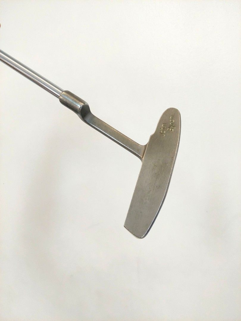 John Byron Dale Head Centerblade Golf Putter (Category: Golf) located in Quezon City. Submitted by cocopeats (Listing ID 1422281214, Image 3). Description: Repriced from 5800. Rush. Lalamove/Grab or meetup at Banawe QC :).