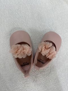 (Category: ) located in . Submitted by lina.izzati (Listing ID 1422271793, Image 1). Description: .