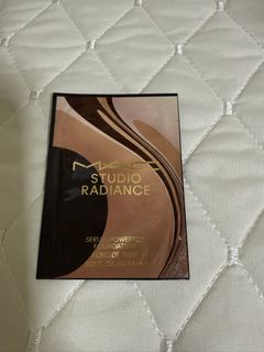 （分類：）位於 。 由 dark_princess626 提交（商品編號 1422329672，圖片 1）。簡介： 。