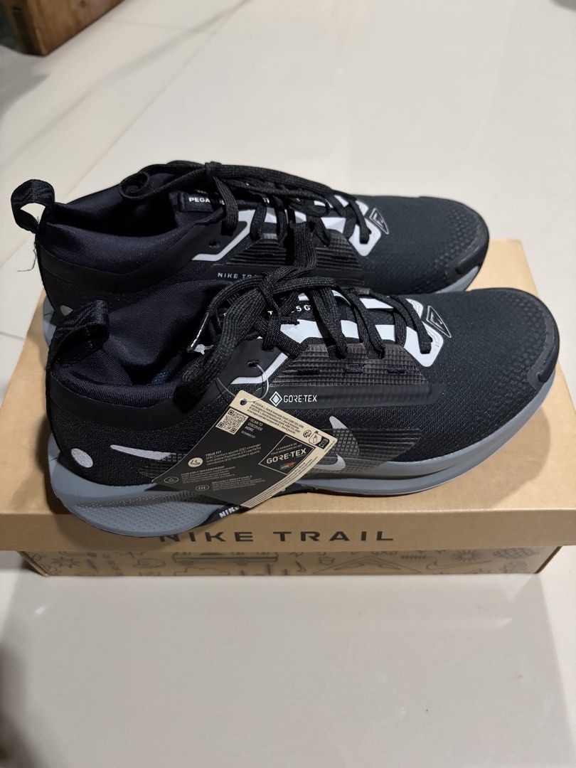 Nike W Pegasus Trail 5 GTX Black (Category: Sneakers) located in Lucena. Submitted by te_arts (Listing ID 1422286506, Image 2). Description: kunin nyo na to!!.