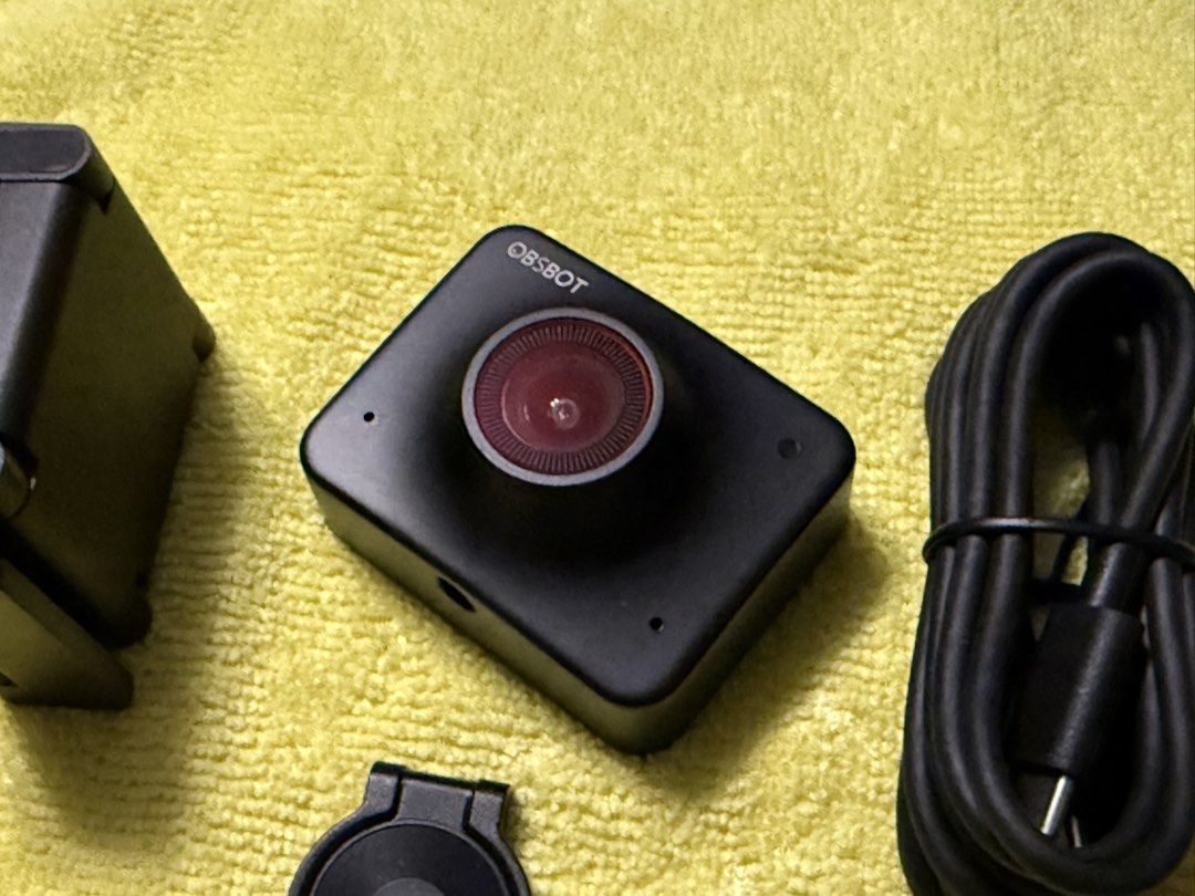 OBSBOT Meet 4k Webcam (Category: Webcams) located in Makati City. Submitted by see5o5 (Listing ID 1422342127, Image 2). Description: - OBSBOT Meet 4k AI webcam - Includes magnetic stand, lens cover, and USB C cable Excellent condition. .
