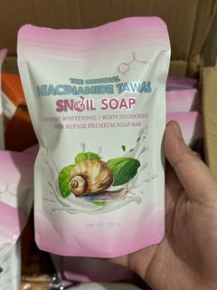 (Category: ) located in . Submitted by cesannebeautyandscents (Listing ID 1419534584, Image 1). Description: .