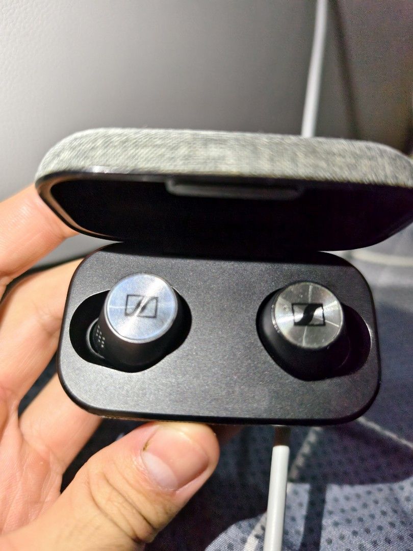 Sennheiser Wireless Earbuds65561395414786111