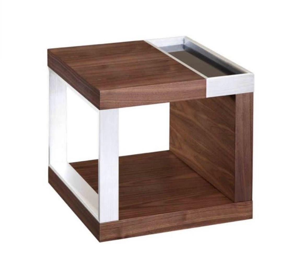 Side table (Category: Tables & Sets) located in Shah Alam. Submitted by missovaltine (Listing ID 1422274931, Image 1). Description: new in box, require self assembly. .