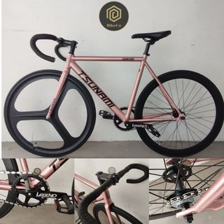 (Category: ) located in . Submitted by bikeco (Listing ID 1422353628, Image 1). Description: .