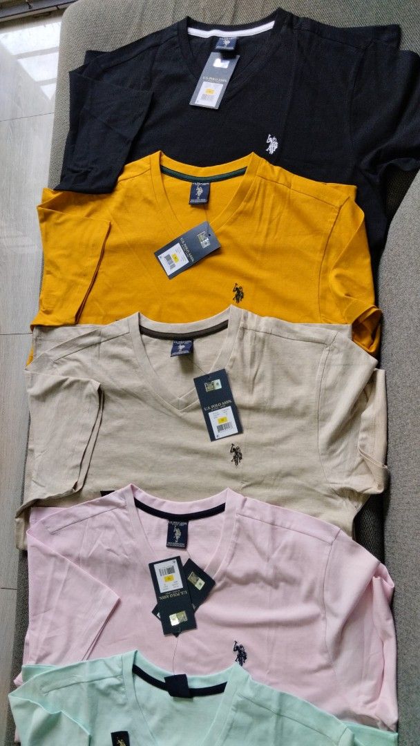 US Polo Assn. V-Neck T-shirts (Category: Tshirts & Polo Shirts ) located in Antipolo. Submitted by PickClickShip (Listing ID 1422236491, Image 2). Description: Branded Original Cotton T-shirts Vneck Round Neck US - brand: US Polo - assorted plain colors available -Limited quantities per size -mostly embroidered logo Plain colors: - buy 1 for P1350 - buy 2 for P2599 Combi with design -buy 1 @P1450 -buy 2 for P2799 -bought and shipped from US.