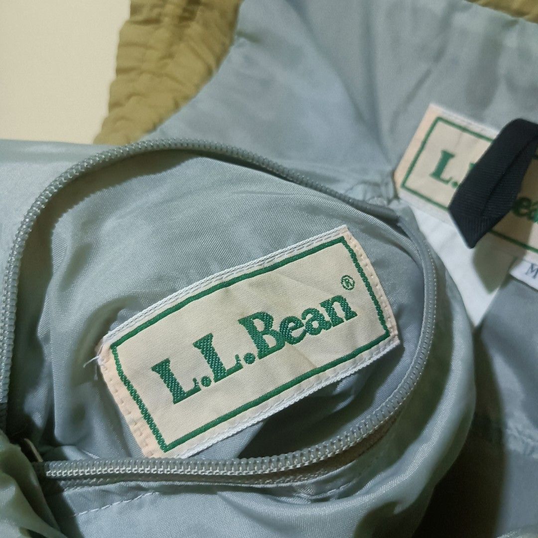 Vintage l.l.bean Reversible Nylon Pants (Category: Jeans) located in Maydolong. Submitted by ThriftStreet.ph (Listing ID 1422349154, Image 3). Description: Vintage L.L.Bean Reversible Nylon Pants Size: Medium on tag Dimes: Waist 30-38 (adjustable with drawstrings) × Length 45 × Leg Opening 9 (adjustable with ankle zipper) × Thigh 13.5 Excellent Condition 9.5/10 🔥 No Flaws Mine - ₱650+sf.