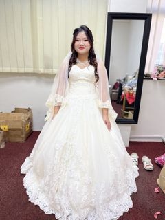 (Category: ) located in . Submitted by yuejxmakeupgownshop (Listing ID 1422298774, Image 1). Description: .
