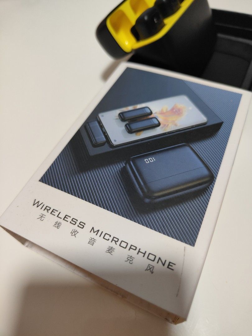Wireless Microphone - Brand New65561408413826110