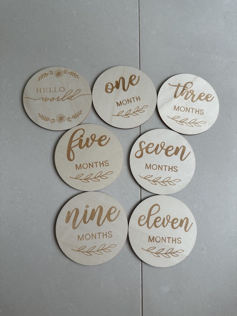 Wooden Baby Milestone Discs - Hello World to 12 Months, Babies & Kids ...