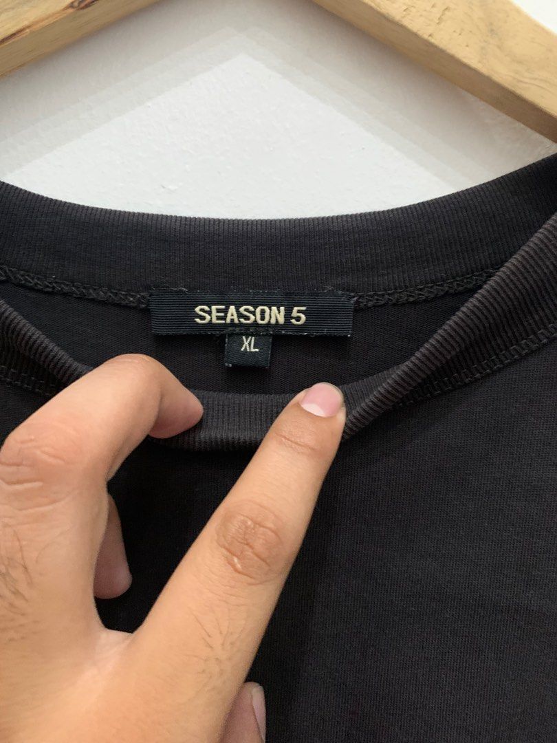 YEEZY SEASSON 5 KANYE SHIRT (Category: Tshirts & Polo Shirts ) located in Manila. Submitted by thriftmadness (Listing ID 1422306528, Image 2). Description: .
